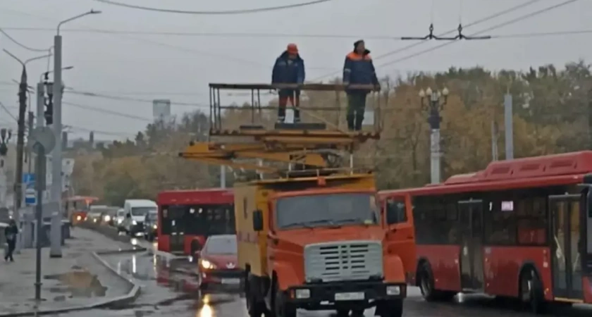 В Иванове проходит проверка волокно-оптической линии связи контактной сети троллейбусов