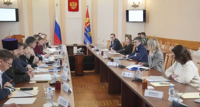 Многодетным селянам Ивановской области предложили выплачивать 300 тысяч рублей