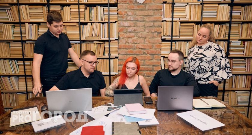 В России стал набирать тренд на прием новых специалистов в компании: менеджер по счастью - востребованная должность