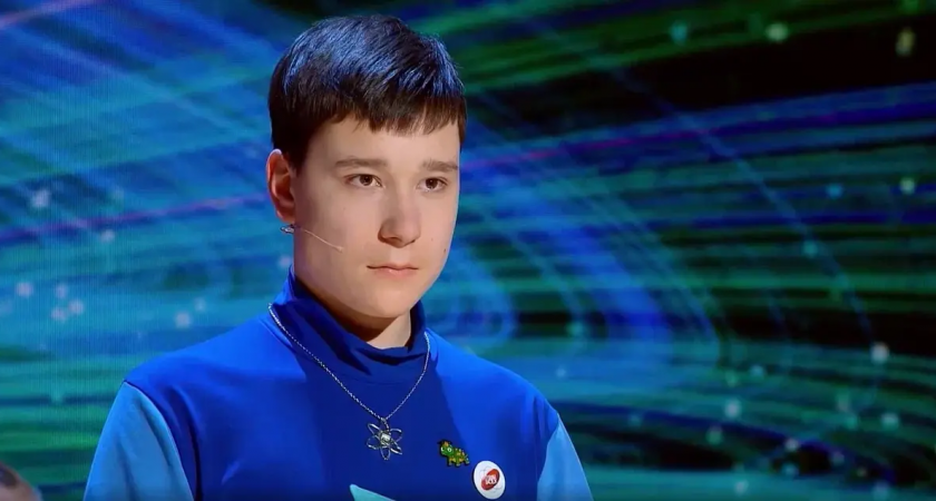 Школьник из Иванова вышел в финал шоу "Умнее всех"