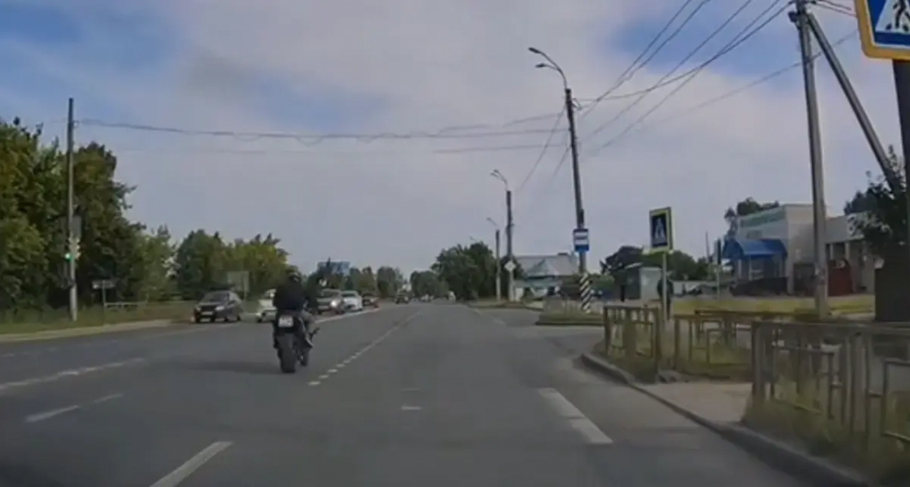 Полиция опубликовала видео смертельного ДТП с мотоциклистом в Иванове