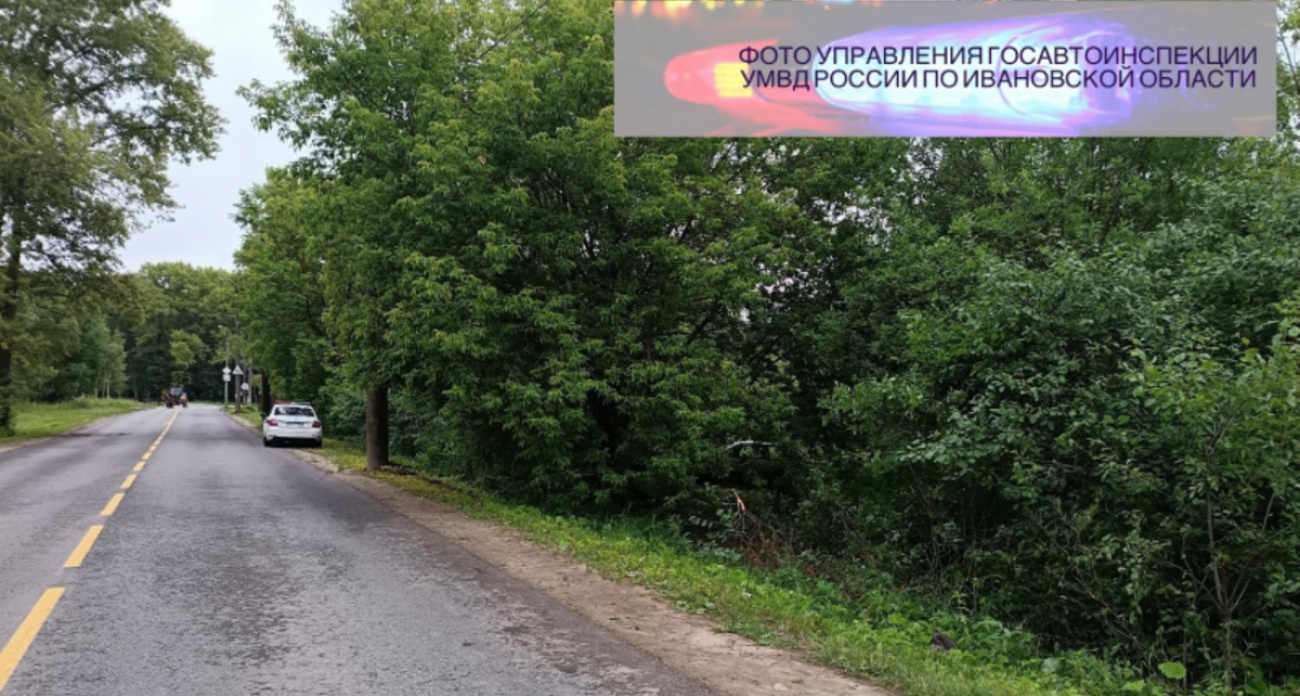 17-летний водитель без прав на пьяную голову врезался в дерево на Фольксвагене в Вичуге