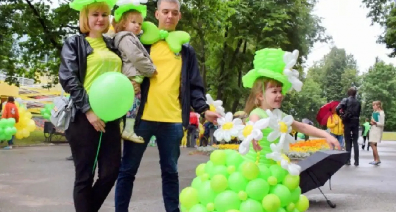 В Иванове супружеские пары получат медали-ромашки за 25 лет брака на Дне семьи