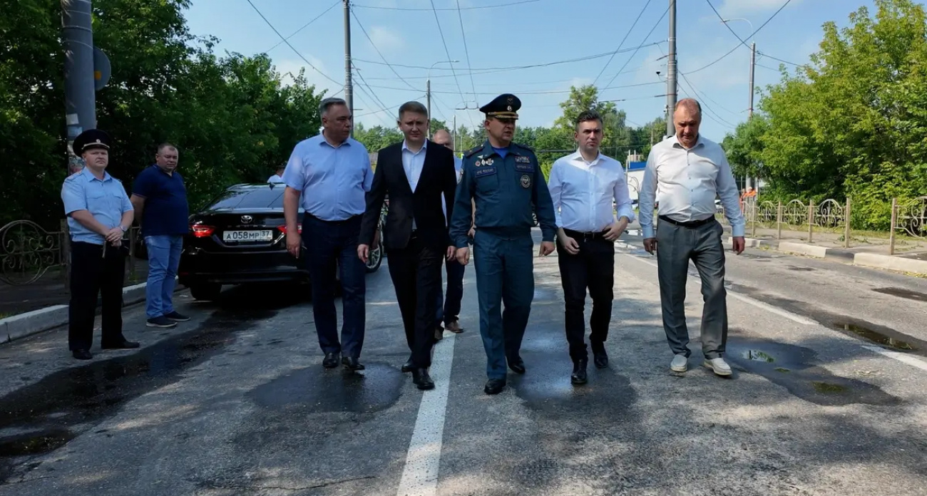 В Кохме обрушился мост после июльского ливня: губернатор поручил срочное восстановление