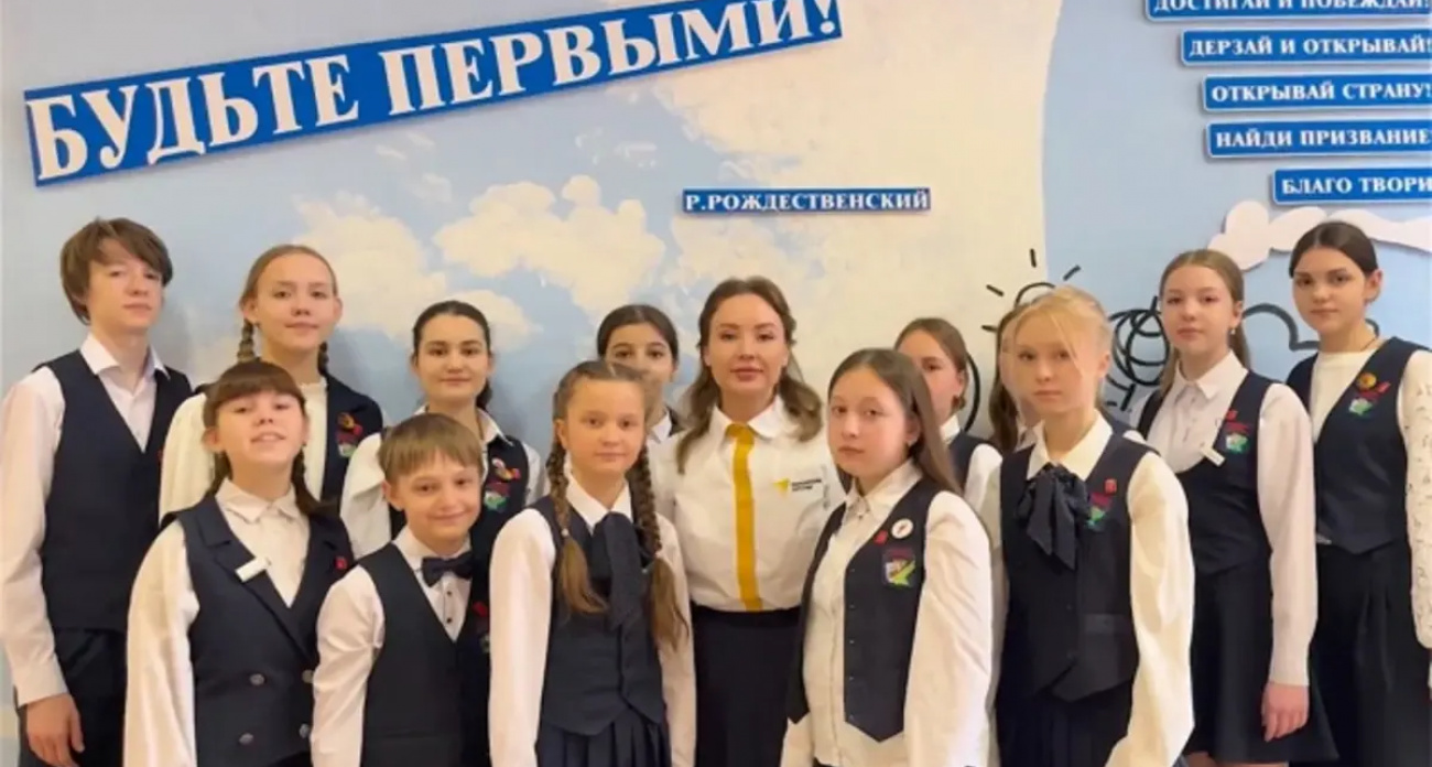 Кинешемская гимназия им. Островского выиграла 200 тысяч рублей во Всероссийском конкурсе Движения Первых