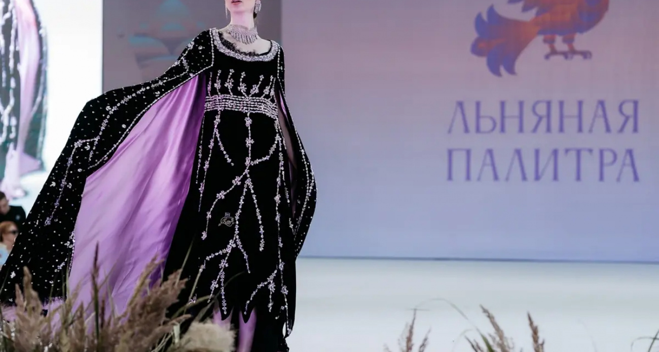 "Серебряный феникс" и 80 коллекций: итоги XIX фестиваля льняной моды в Плёсе