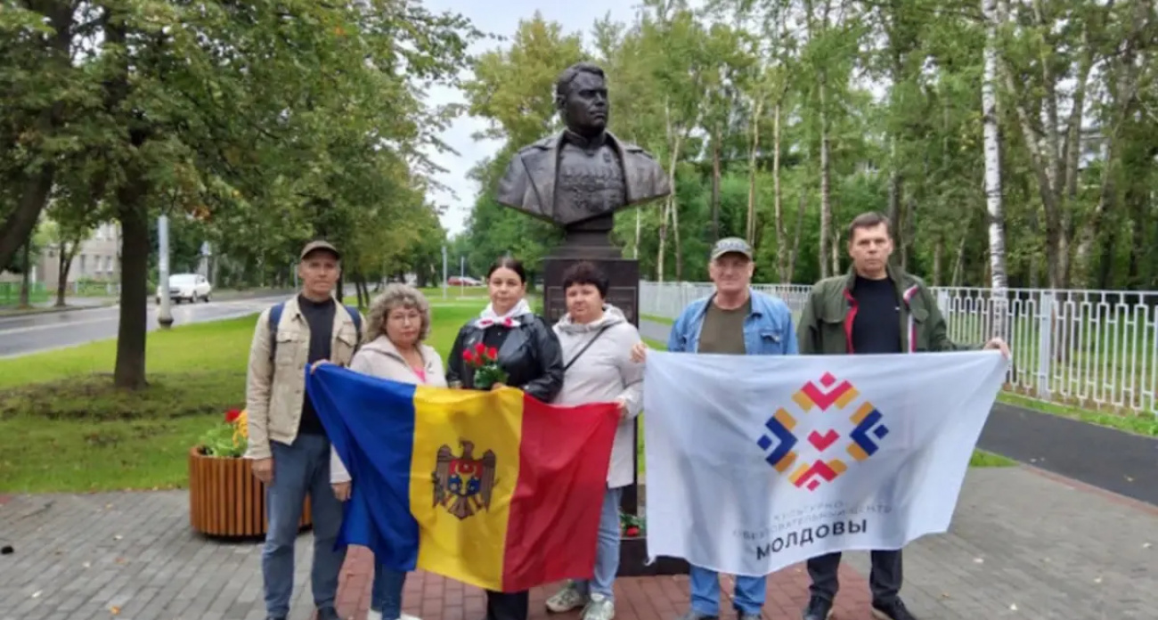 В Иванове почтили память героев Ясско-Кишиневской операции с участием ветерана СВО