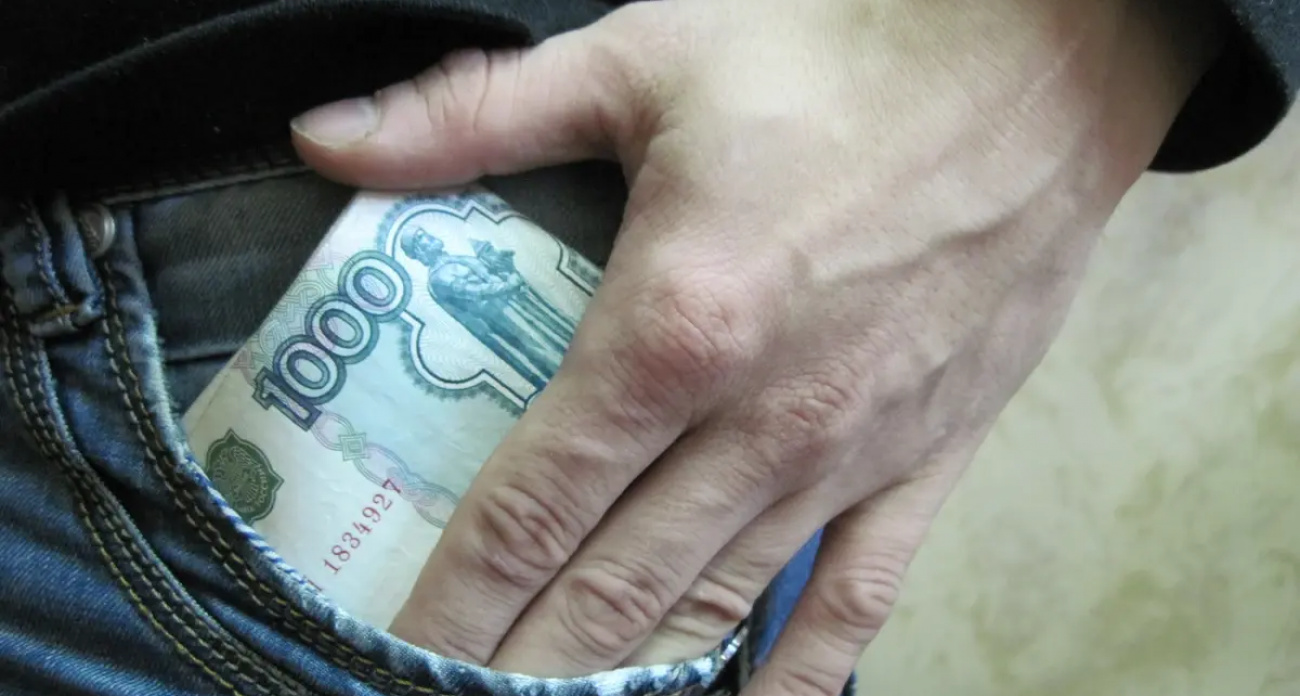 "Лжесотрудники" выманили у 93-летнего пенсионера из Шуи 3,3 млн рублей за три звонка