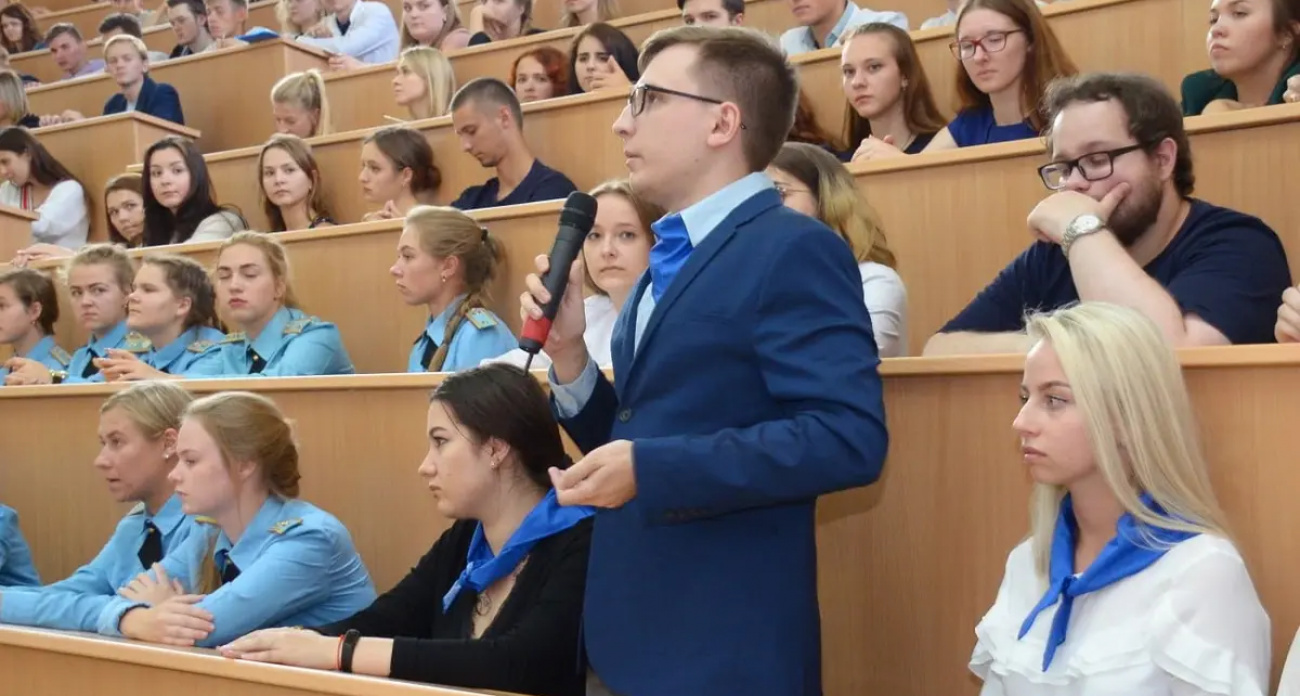 Ивановские школьники получат до 10 баллов к ЕГЭ за участие в олимпиаде "Большие надежды"