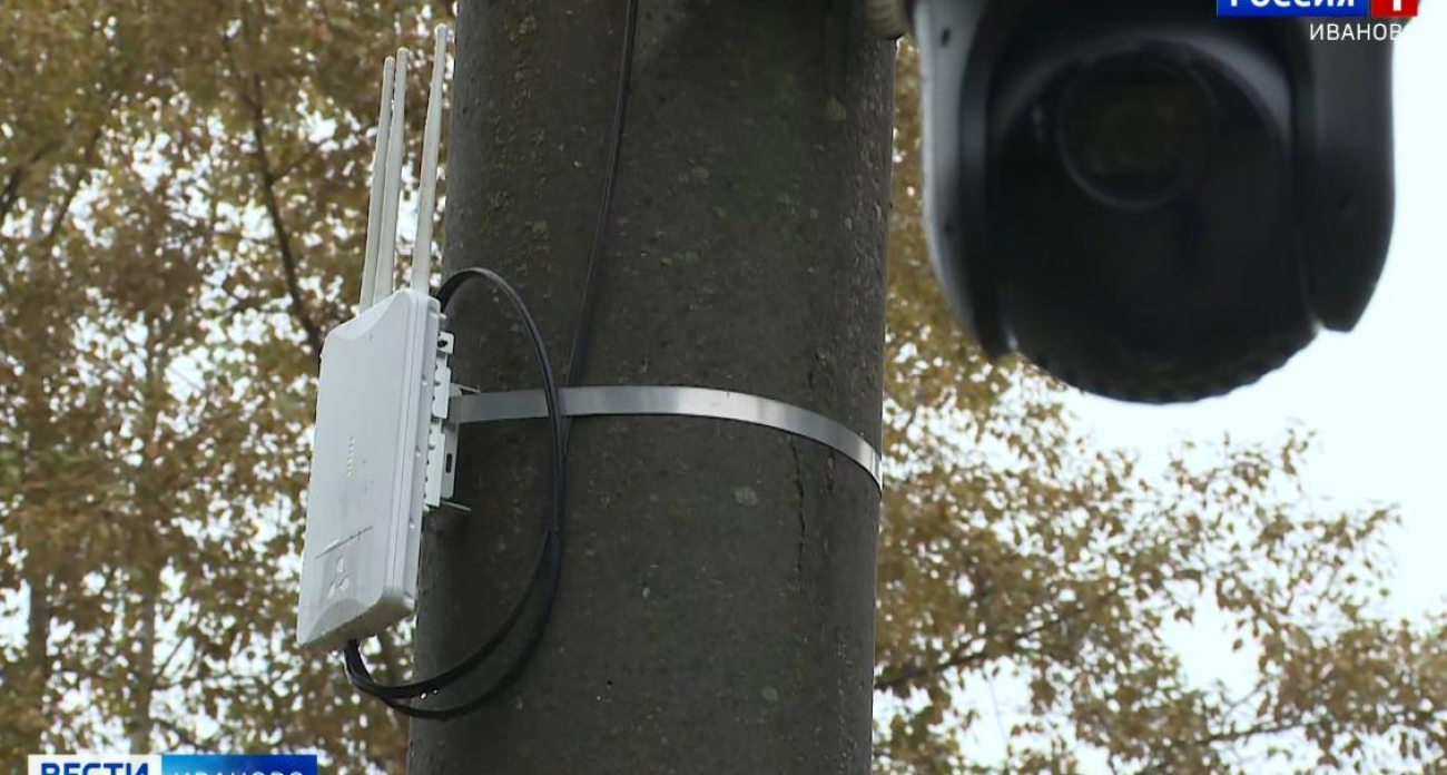 На центральной площади Луха заработала бесплатная точка Wi-Fi по проекту губернатора