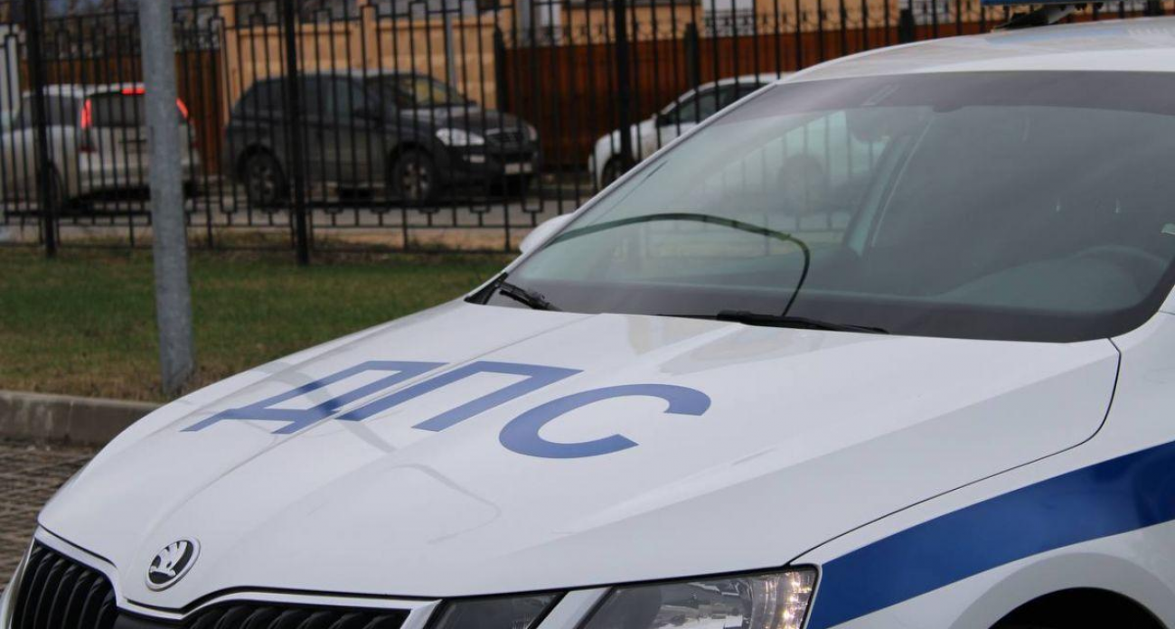 Водителя Toyota Camry выбросило из салона: смертельный вылет в кювет на трассе Иваново — Родники