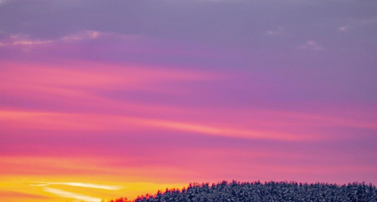Ивановская астролюбительница сняла «безумно красивый» ноябрьский закат в Тейковском районе