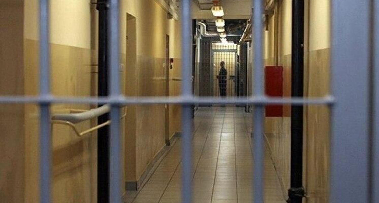 Заключенный сбежал от военного конвоя и был пойман через 5 часов