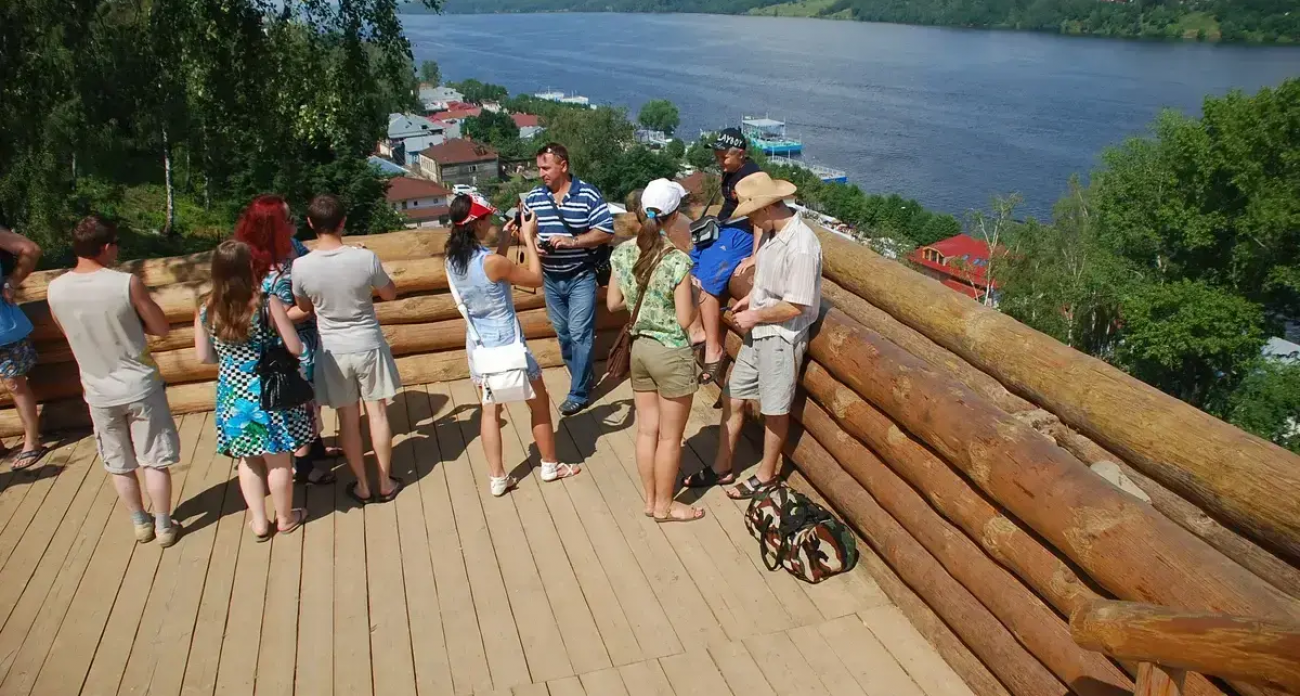 Треть жителей Иванова отдыхают месяц подряд, а 10% копят отпуск и не используют его