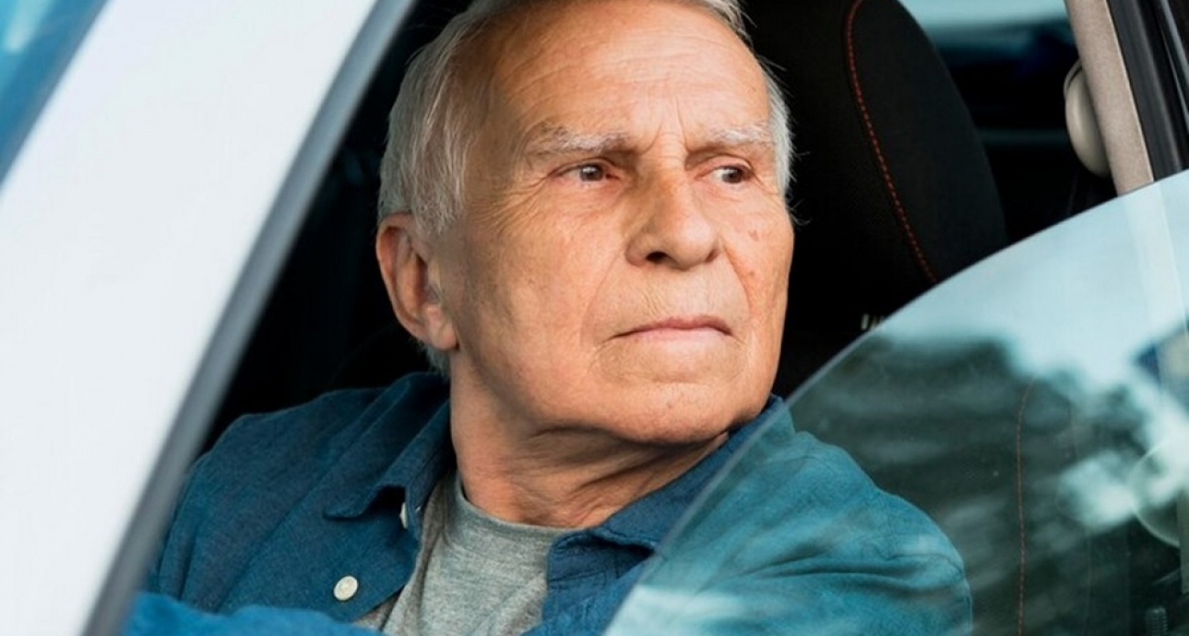 Права у пожилых водителей под угрозой? Депутаты расставили все точки над i