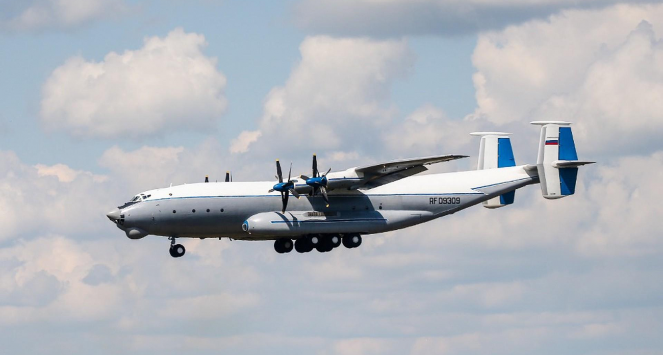 Семь военных погибли при крушении Ан-22 в Ивановской области: обломки нашли в водохранилище