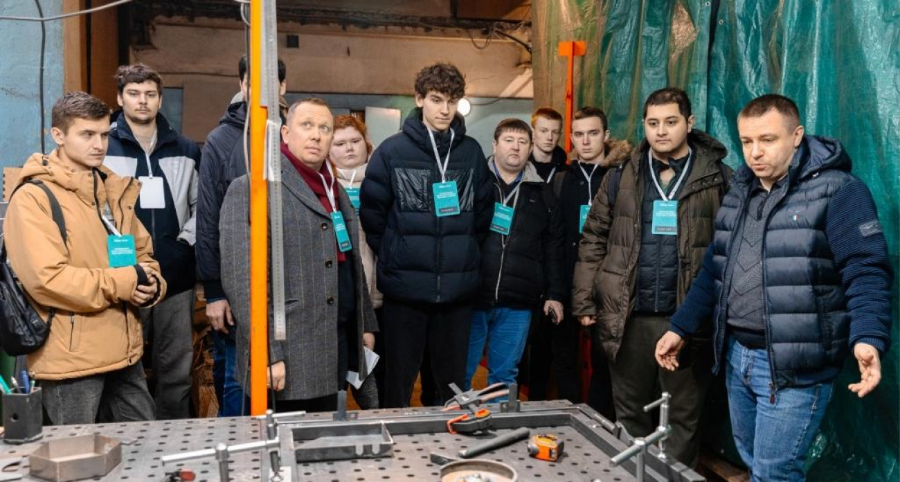 «Инженеры будущего»: студентов ИПУ познакомили с робототехникой GARPIX