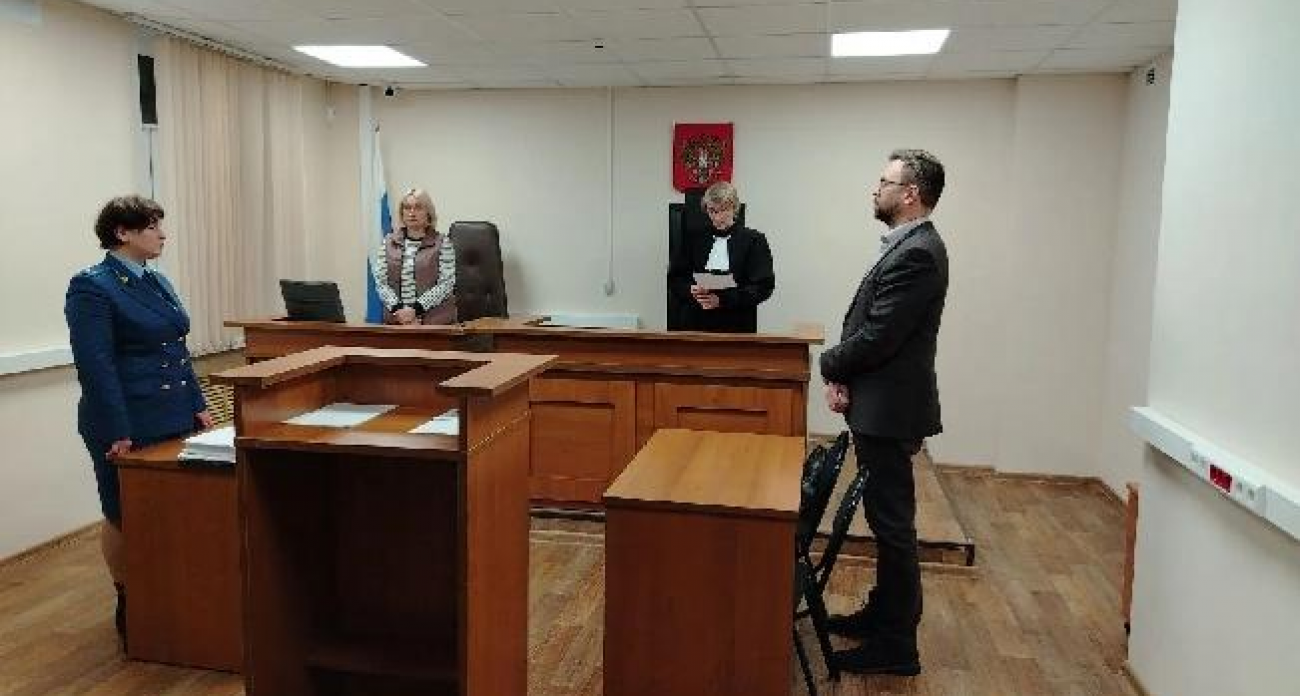 Суд взыскал 8 млн рублей у экс-главы Заволжска за контракты с родственниками