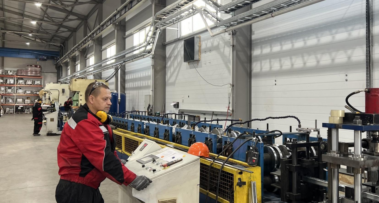 «КМ-Техно» запустила робоцех за 387 млн рублей и создала 200 рабочих мест