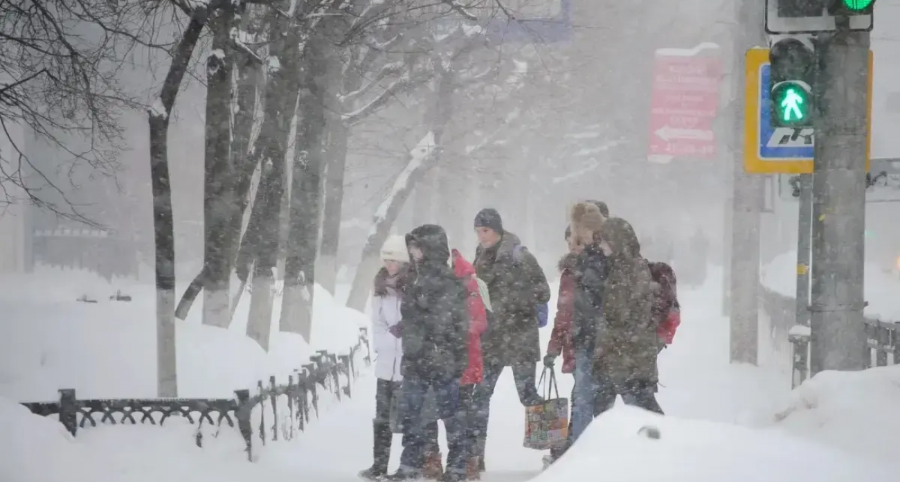 Метель и гололед в Ивановской области: МЧС учит ходить правильно