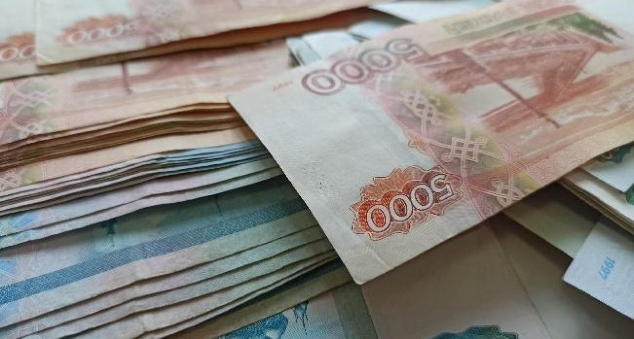 «Британский врач» с сайта знакомств выманил 400 тысяч у одинокой россиянки на «въездные пошлины»