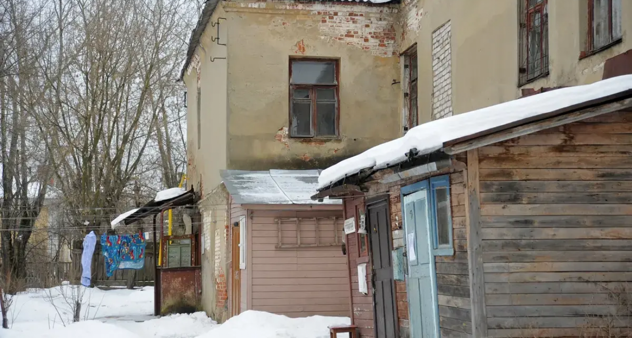 238 ивановцев получили новое жильё: область расселила 3900 кв. м аварийных домов за 276 млн рублей