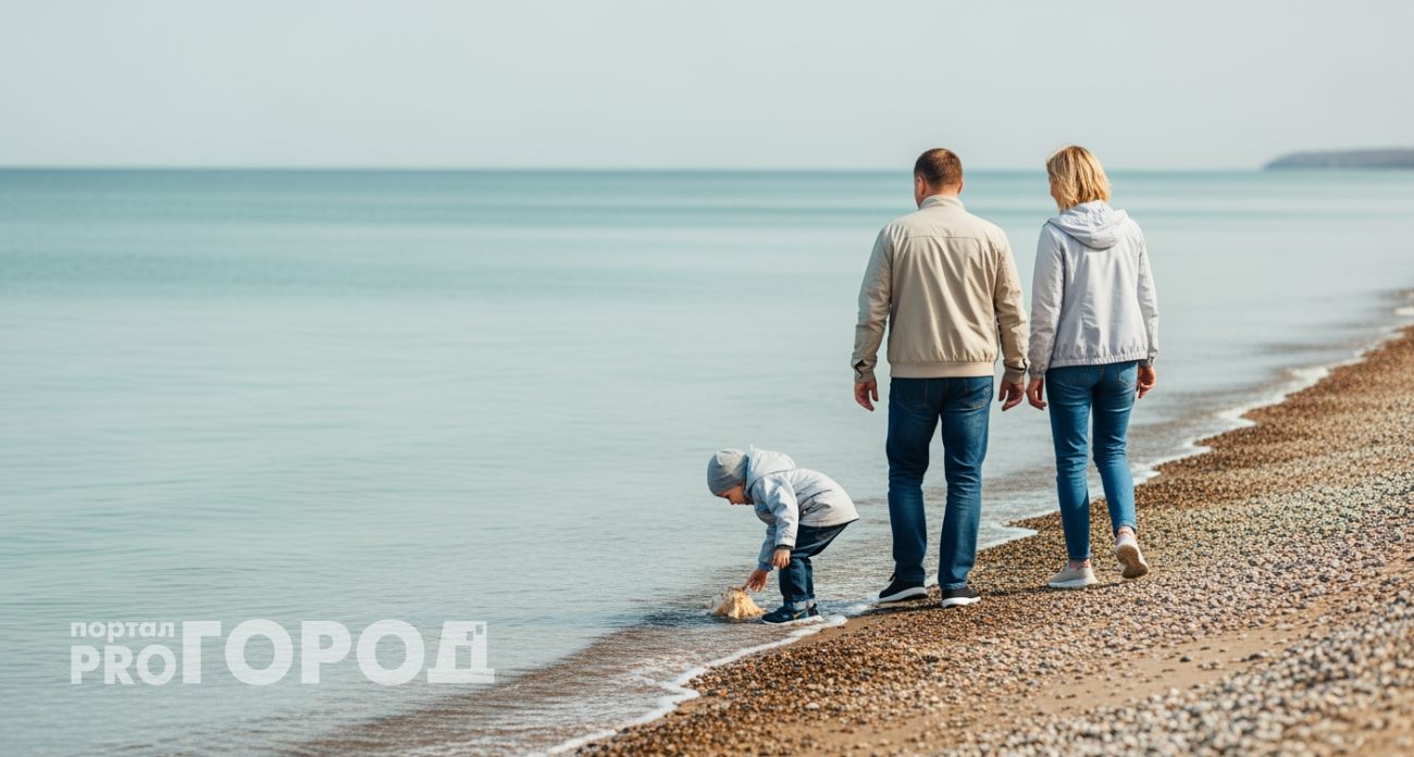 Россияне открыли курорт дешевле Сочи в два раза: теплое море и пустые пляжи на Азове