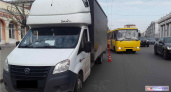 В Иванове грузовая Газель сбила подростка на пешеходном переходе
