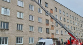 Пожарные спасли мужчину из горящей квартиры в Вичугском районе