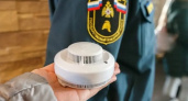 В Родниках многодетным семьям и владельцам печей бесплатно раздают пожарные извещатели