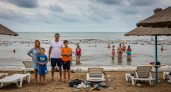 Российские туристы шокировали честным отзывом о Черном море: грязная вода и дикие люди