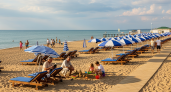 Отдых за 2200 рублей в сутки: тайные курорты России, где море теплее, а людей в разы меньше