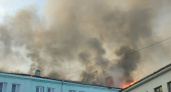 Пожар на 650 квадратах: в доме 1949 года в Иванове обрушилась кровля, жильцы эвакуируют животных