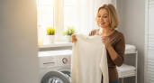 Хозяйственное мыло + микроволновка: секретная комбинация, которая вернет белизну застиранным вещам за 3 минуты