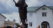 В Гавриловом Посаде освятили парящую скульптуру Архангела Гавриила в присутствии губернатора