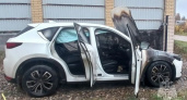 Кто-то поджег Mazda CX-5 в 6 утра в деревне под Ивановом: полиция ищет поджигателя