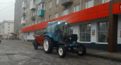 20 машин и тракторы против гололеда: Иваново засыпали 20 тоннами реагентов за сутки