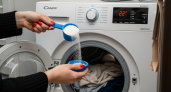 В 28 лет открыла секрет: когда действительно нужно засыпать кондиционер в стиральную машину
