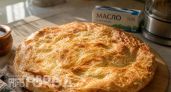 Забыла про возню с мукой: этот ленивый пирог из лаваша получается вкуснее покупной выпечки за десять минут