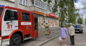 В Иванове вывеска магазина в жилом доме загорелась, но огонь не распространился
