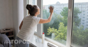 Забудьте про мытье стекол каждые выходные: добавьте в воду этот доступный ингредиент и забудьте о пыли надолго
