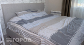 Забудьте о вечных складках на кровати: один простой лайфхак поможет зафиксировать простыню намертво за минуту