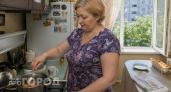 Забудьте про соль: одна простая добавка в кастрюлю поможет очистить яйца от скорлупы за пару секунд