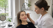 Выкинула дорогую косметику для бровей: теперь делаю салонный эффект обычным гелем за пару копеек