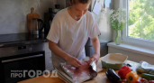Забыла про магазинную ветчину: делаю нежную мясную нарезку из самого дешевого куска прямо в своей духовке
