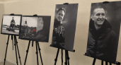 В Иванове открыли фотовыставку в память о волонтёрах, погибших под Курском