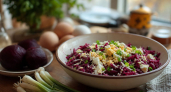 Ивановцам предложили новый свекольный салат с сыром и яйцами