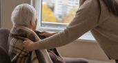Уход за близким старше 80 лет учтут при назначении единого пособия