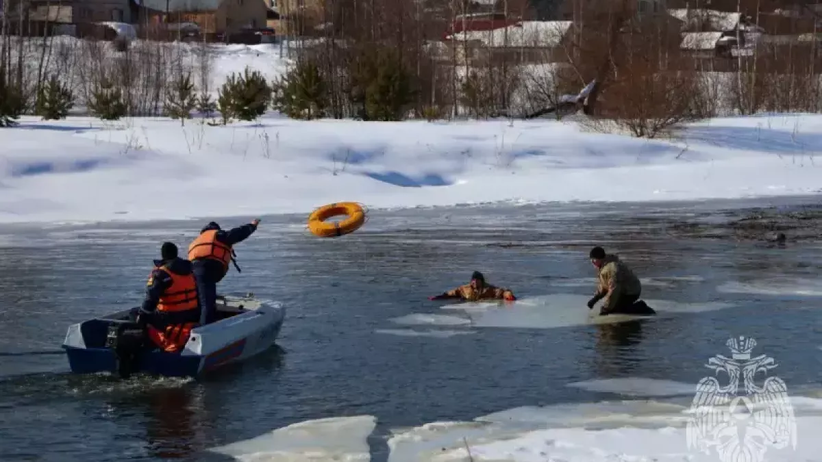 Спасатели с бензопилами и дронами готовятся к весенним паводкам