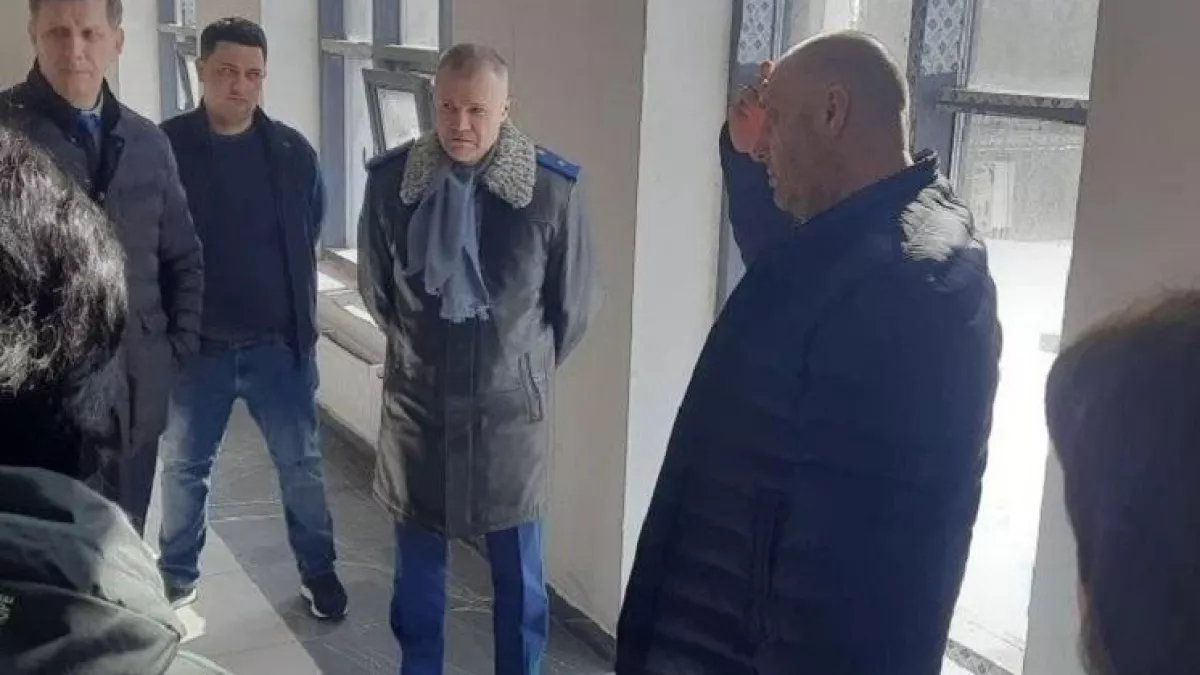 Прокурор лично приехал разбираться со сорванными сроками стройки в Тейково
